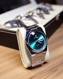 Relógio Signature® – Pague 1 Leve 2 – Você Escolhe as Cores